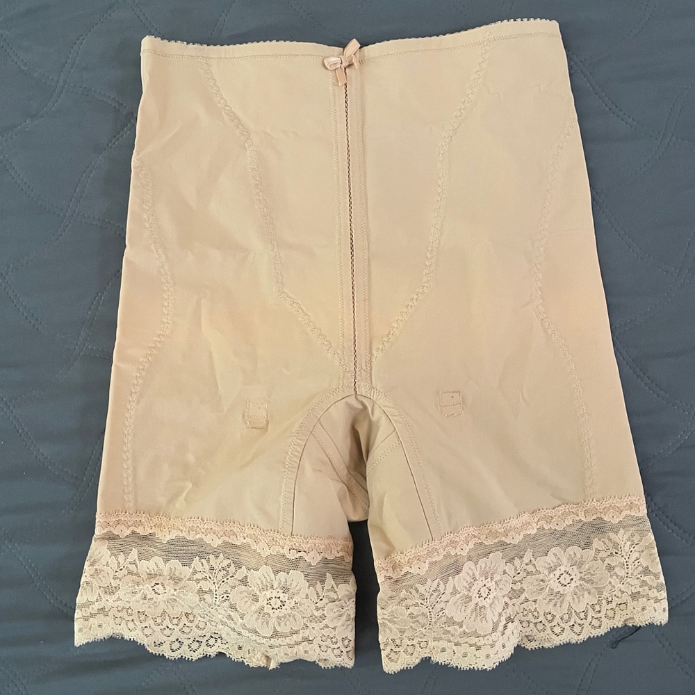 Vintage Nude Shapewear